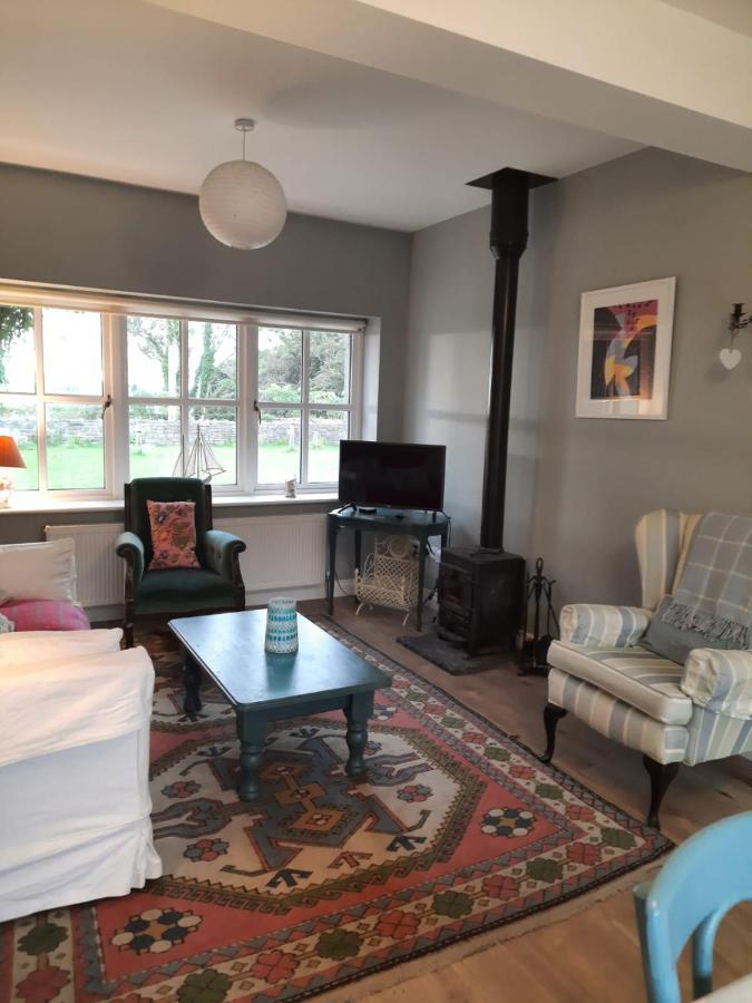 Croagh Patrick Lodge Apartment Westport Esterno foto